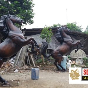 Kelik Studio Semar Mesem Patung Kuda Kecil Keterangan Patung Liberty