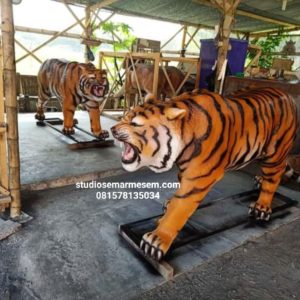 Patung Harimau Fiberglass Patung Harimau Jawa Patung Harimau Lucu