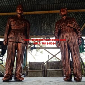 Patung Maskot Jalan Replika Sukarno Hatta Patung Bersejarah