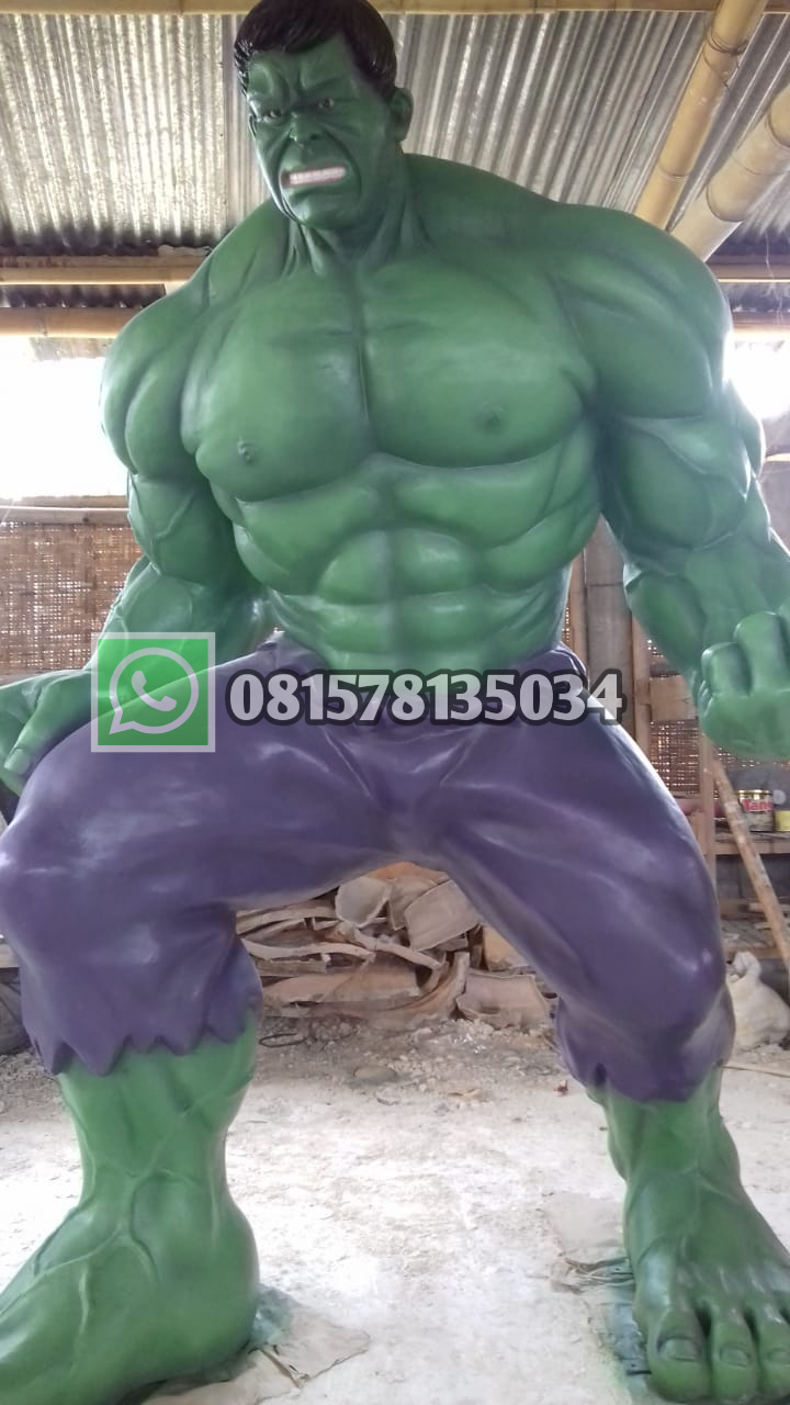 Replika Patung Pahlawan/ Action Figure