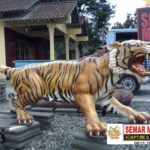 Patung Macan Loreng