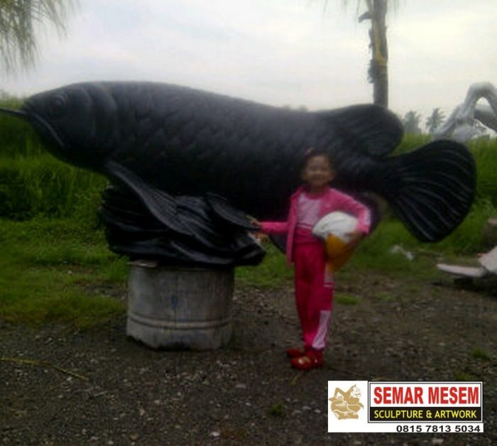 Kelik Studio Semar Mesem Patung Ikan Arwana Waterboom Surabaya