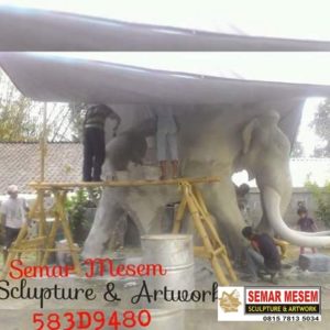 Kelik Semar Mesem Patung Gajah Raksasa Cara Membuat Patung Dari Fiberglass
