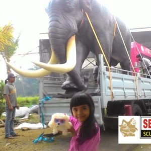 Kelik-studio-semar-mesem-monumen-patung-mamuth-seniman-patung-indonesia
