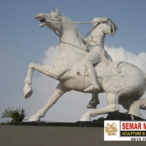 Kelik Studio Semar Mesem Patung Pangeran Diponegoro Monumen