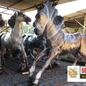 Kelik Studio Semar Mesem Foto Patung Kuda Patung Gwk Garuda Wisnu Kencana