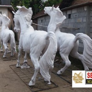 Kelik Studio Semar Mesem Patung Kuda Kerajinan Patung Bali