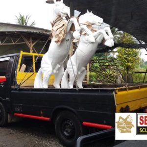 Kelik Studio Semar Mesem Patung Semen Foto Patung Singa Di Singapura Copy