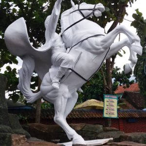 Kelik Studio Semar Mesem Patung Kuda Garuda Wisnu Kencana Monument
