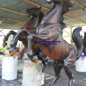 Patungfiberbandung Patung Kuda Besar Seni Patung Adalah