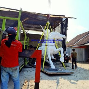 Pengrajin Patung Fiber Surabaya Pengrajin Patung Fiber Bogor Cetakan Patung Fiber