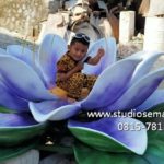 Jasa Buat Replika Patung Bunga Fiberglass/081578135034