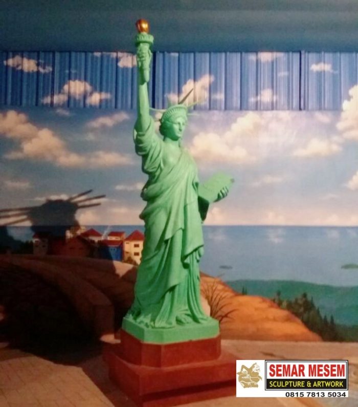 Kelik Studio Semar Mesem Patung Liberty Gambar Patung Liberty