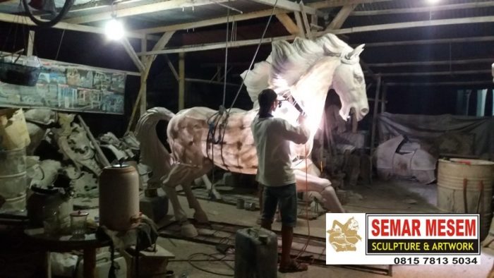 Kelik Studio Semar Mesem Pembuatan Patung Kuda Kerangka Patung