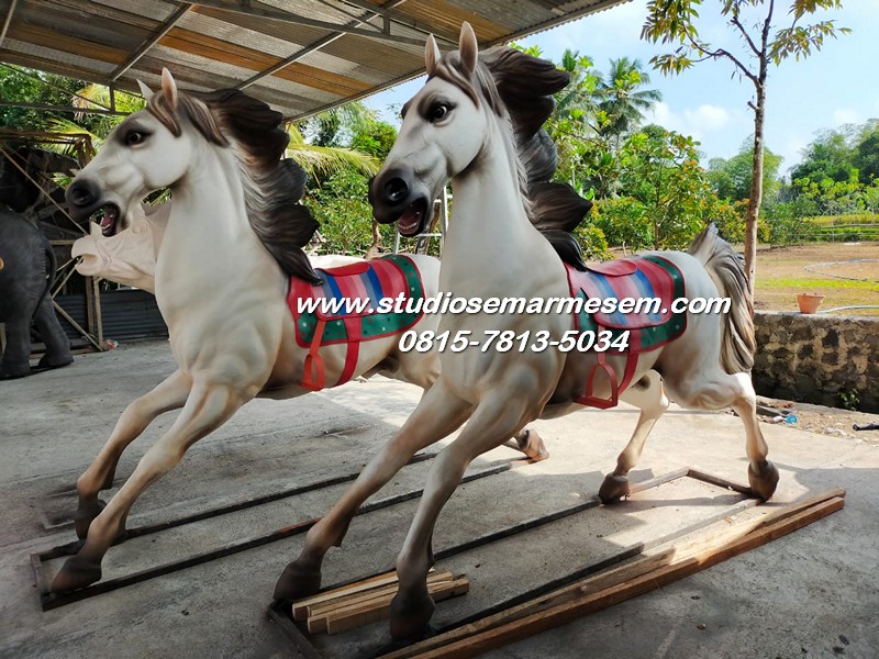 Harga Patung Kuda Dekorasi Taman