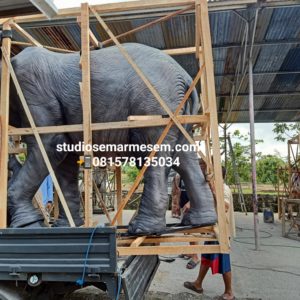 Patung Gajah Korupsi Patung Gajah Lilin Patung Gajah Melukis