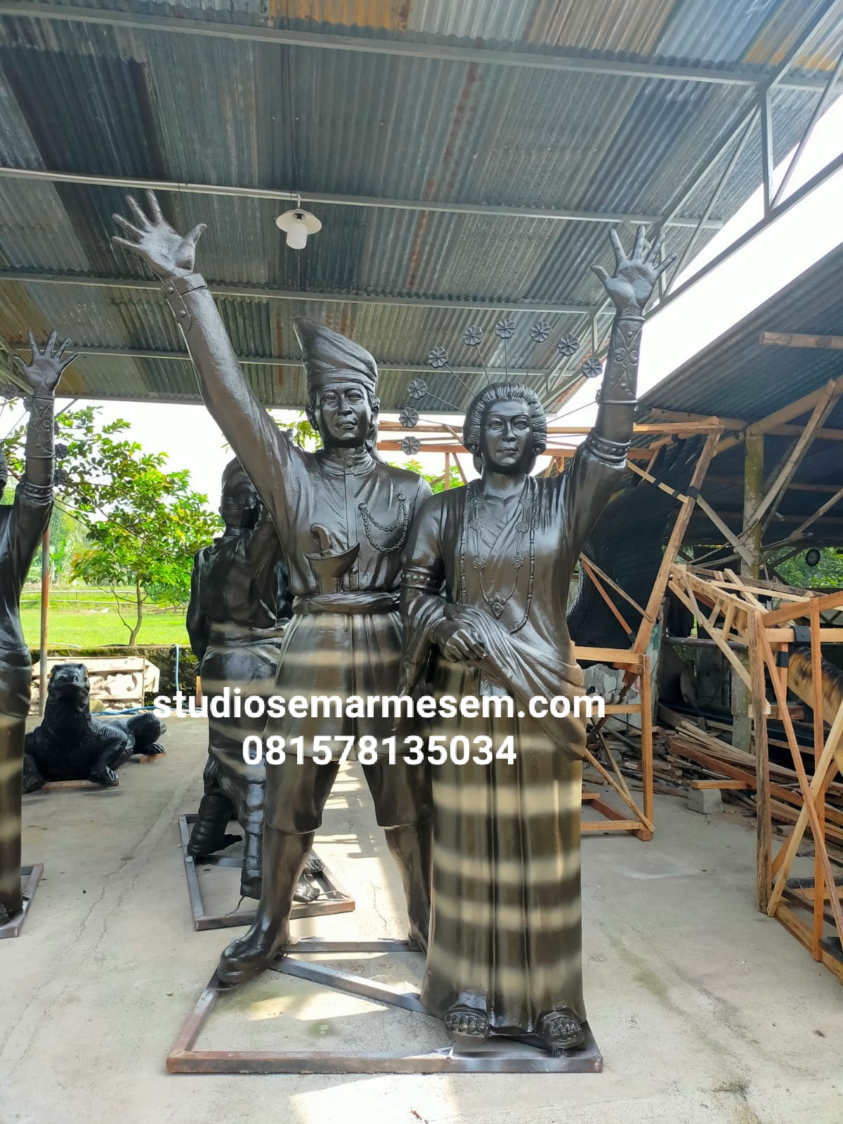 Patung Maskot Kota Makassar