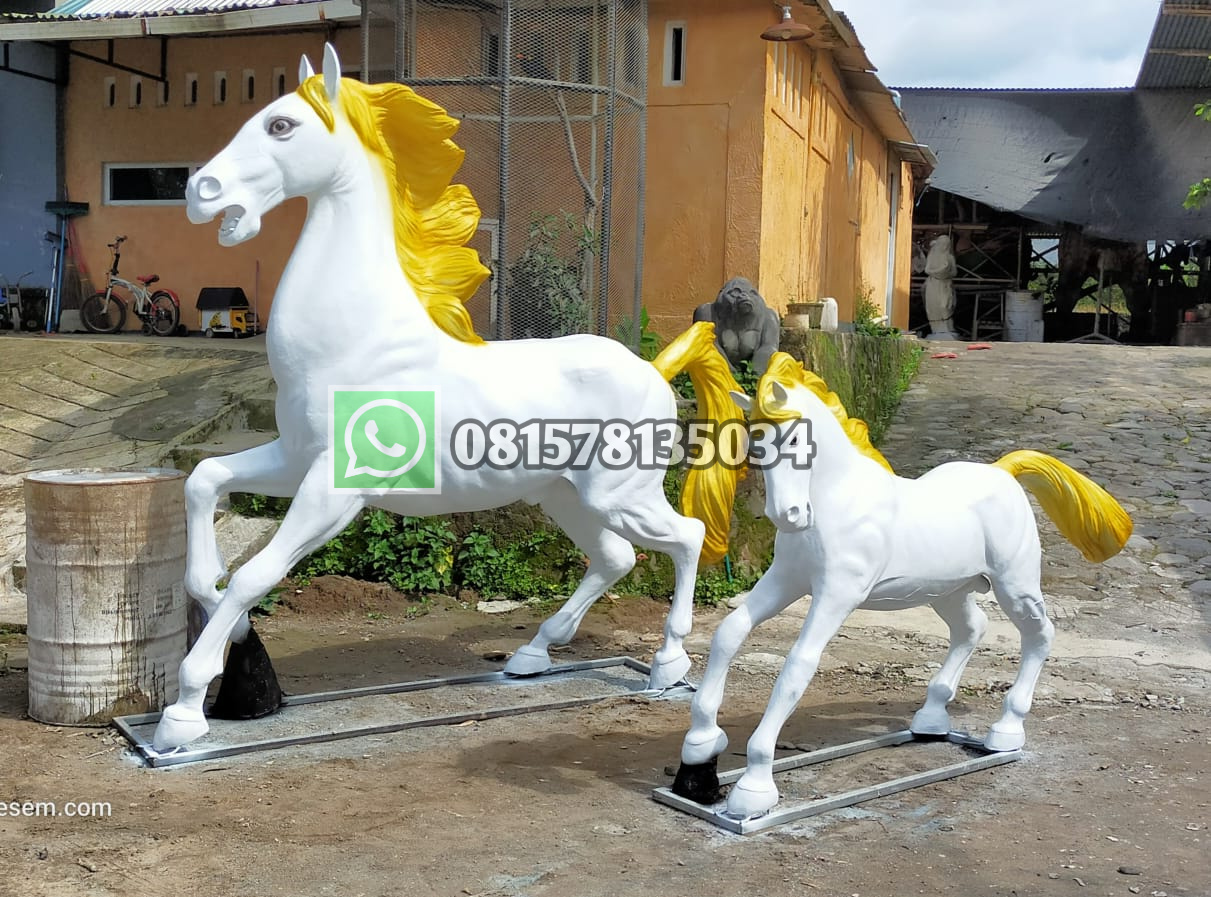 Patung Kuda Lari Patung Hewan Patung Fiberglass