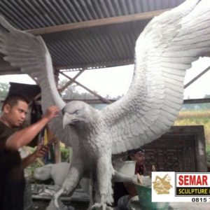 Kelik Studio Semar Mesem Buat Patung Burung Cara Membuat Patung Hewan Dari Tanah Liat